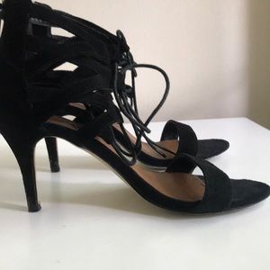 Steve Madden tie up heels